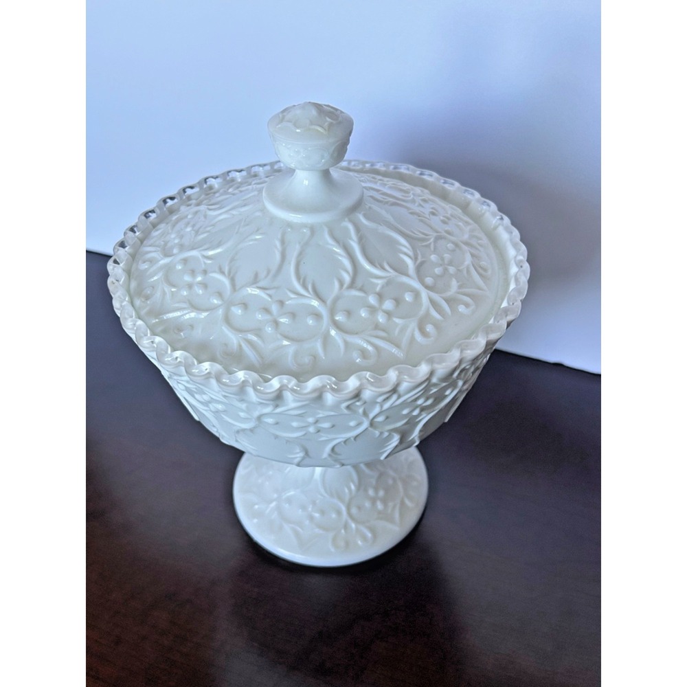 Fenton Milk Glass Silver Crest With Spanish Lace Footed Candy Box With Lid - Picture 13 of 14